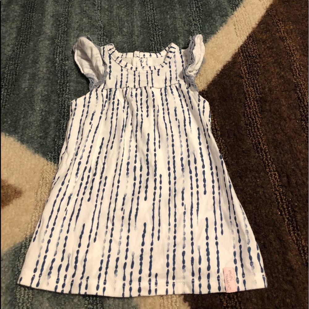 Baby clothes